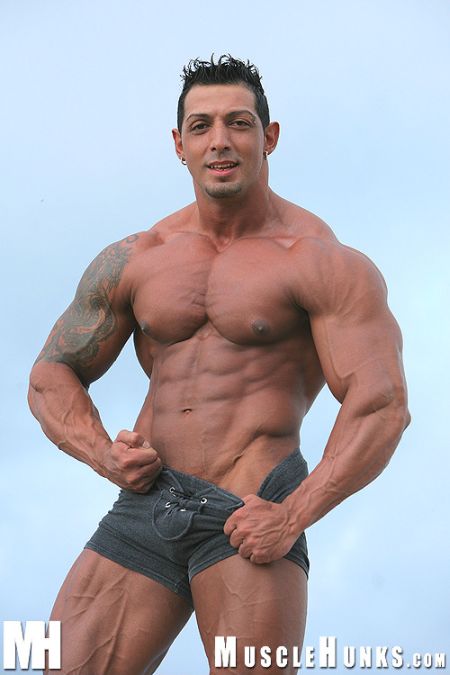Resultado de imagem para Ezequiel Martinez bodybuilder