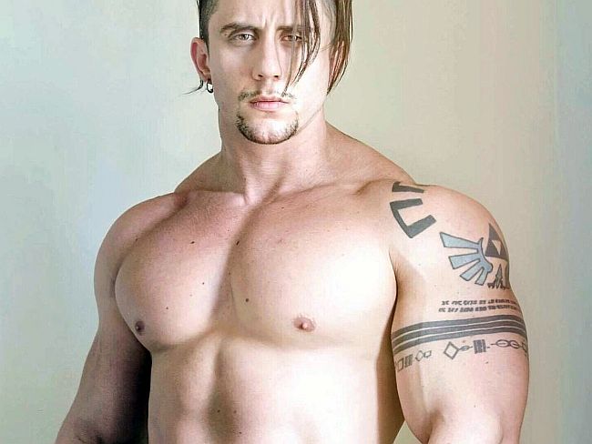 Gay Porn Active Duty Parker - Eric Parker Massive Muscle, Handsome Hung Live Cam Model ...